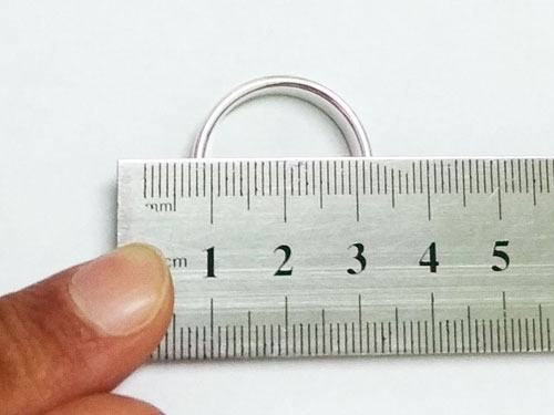 How to Measure Your Finger Size Without Visiting a Jewelry Store |  25karats.com Blog
